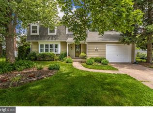 106 Wayland Rd, Delran, NJ 08075