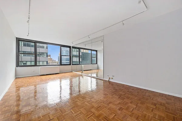 117 E 57th St, New York, NY 10022 - Owner, Sales, Taxes