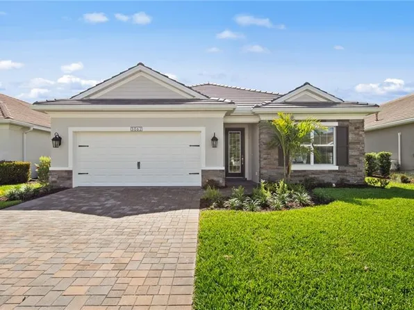 3062 Heritage Pines DR, FORT MYERS, FL 33905