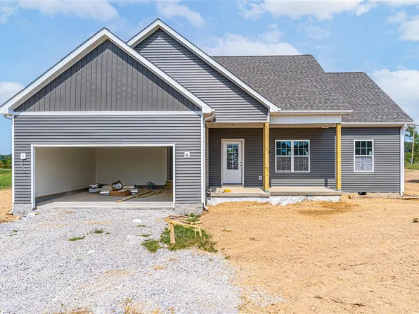 101 Greenbriar Ln, Smiths Grove, KY 42171