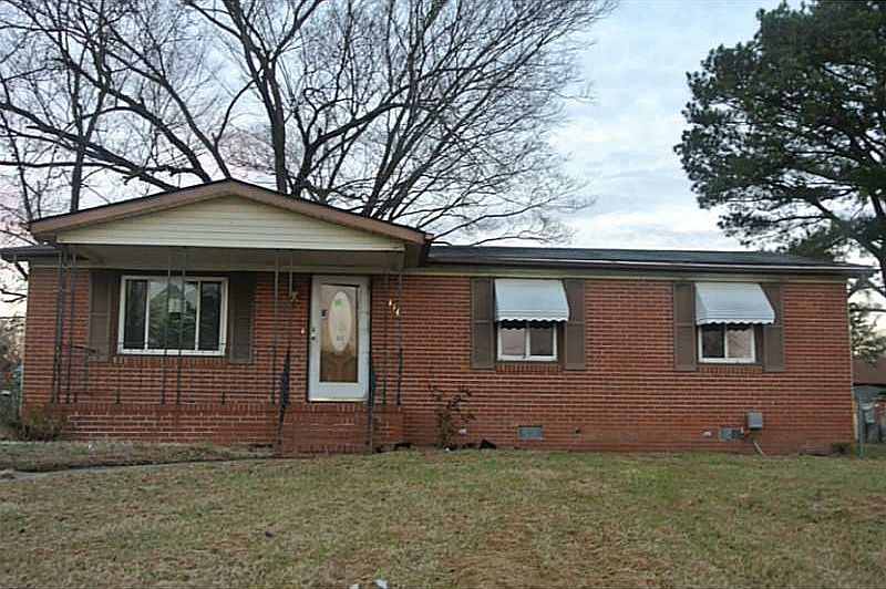 1st image of 1116 Lake Kennedy Dr