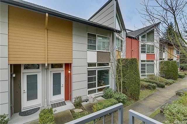 1st image of 15209 NE 81st Way Unit 102