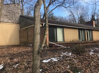 48 Lincolnshire Dr, Lincolnshire, IL
