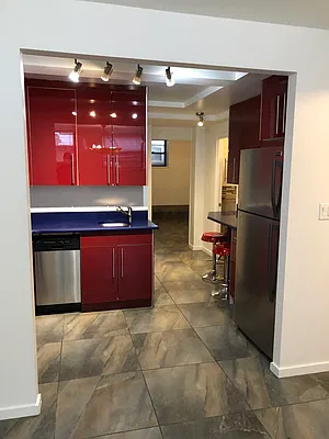 Rented by Compass | media 23