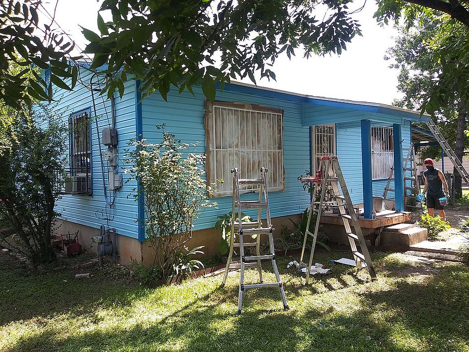 2nd image of 219 Durant St