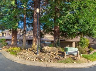 7604 Pineridge Ln, Fair Oaks, CA