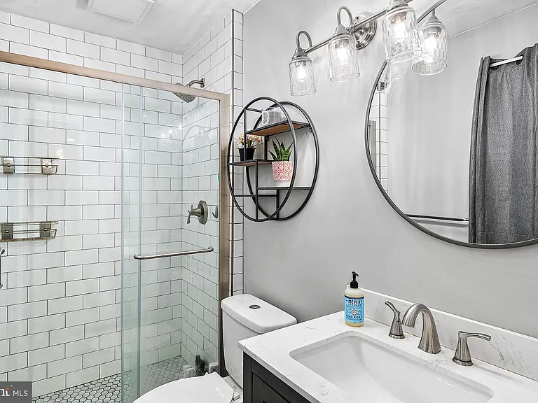 3710 Ivy Hill Ln — Photo 16