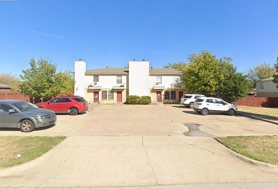 408 Cambridge Dr #410