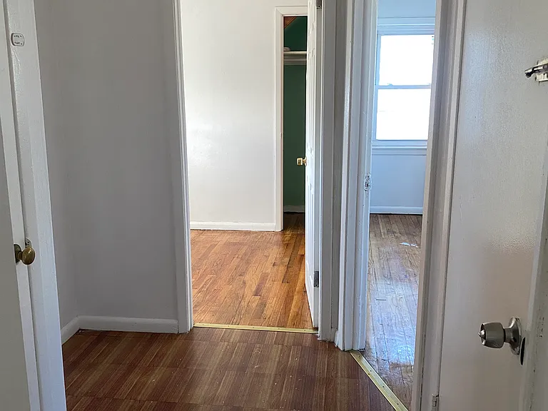209-211 Paterson Ave #2 — Photo 9