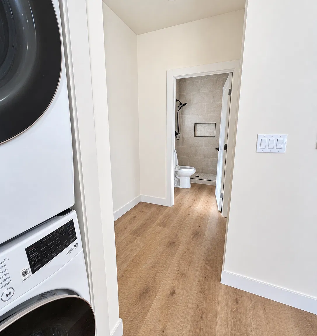 1 bed, 600 sqft, $2,500 — Photo 2