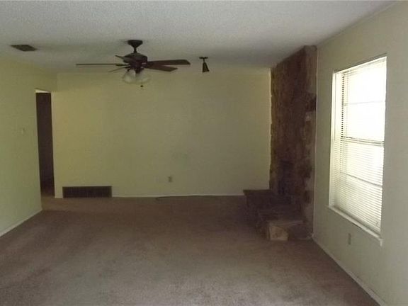 5th image of 3002 Cortez Dr