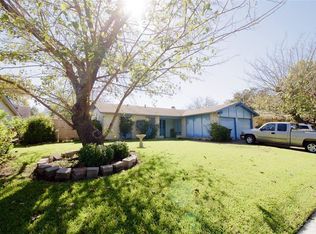 1106 Providence Ct, Arlington, TX 76015