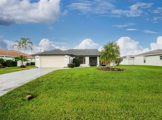 21 Bunker Ln, Rotonda West, FL 33947