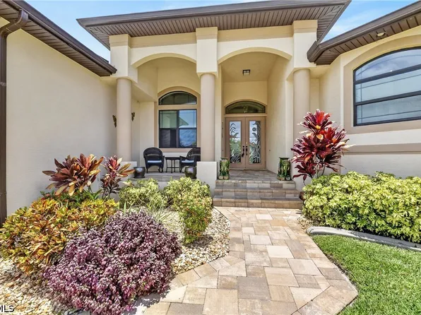 5346 Malaluka Ct, Cape Coral, FL 33904