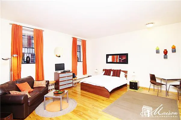 Rented by Compass | media 14