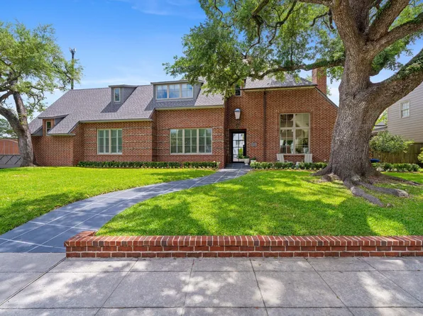 2105 Pelham Dr, Houston, TX 77019