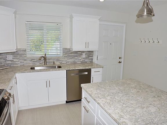 5th image of 7760 Buccaneer Dr APT A10