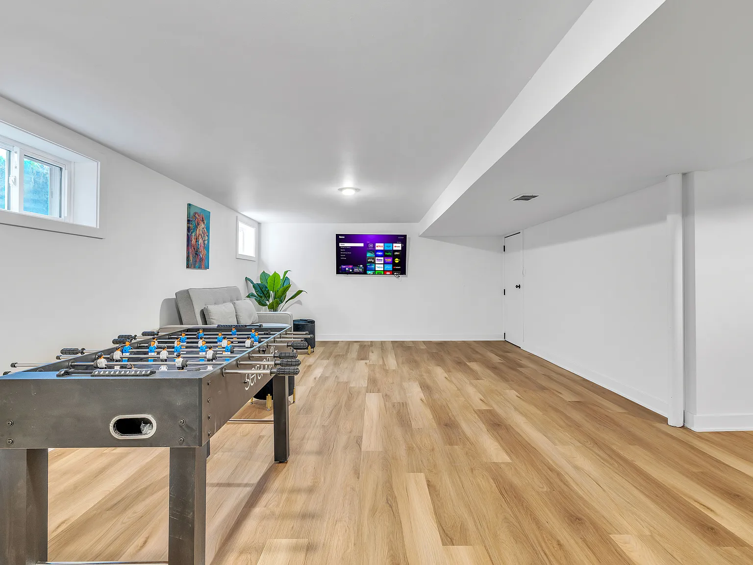 3 bed, 1500 sqft, $8,600 — Photo 2
