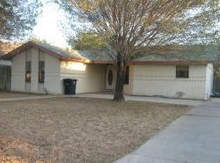 2958 Chapala Dr, Eagle Pass, TX 78852