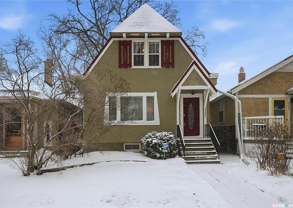 1st image of 2221 Athol St