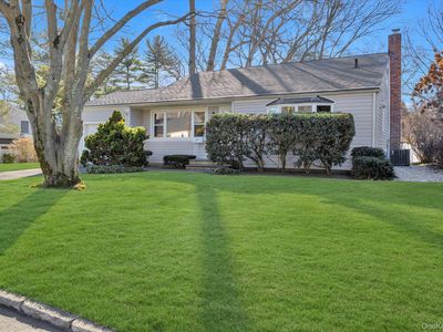 19 Capitol Place, Huntington Station, NY, 11746