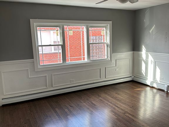 3rd image of 441 22nd Ave