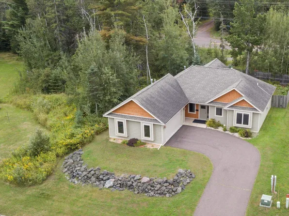 1405 Harbor Hills Dr, Two Harbors, MN 55616