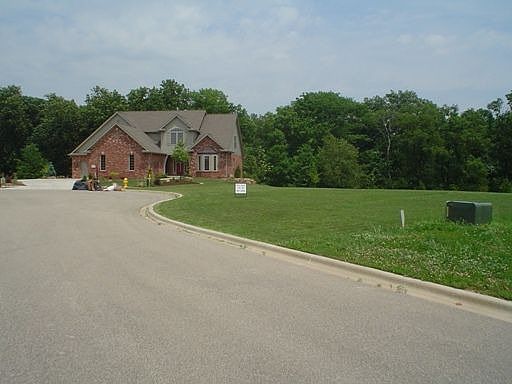 2nd image of 5 Countryview Ct
