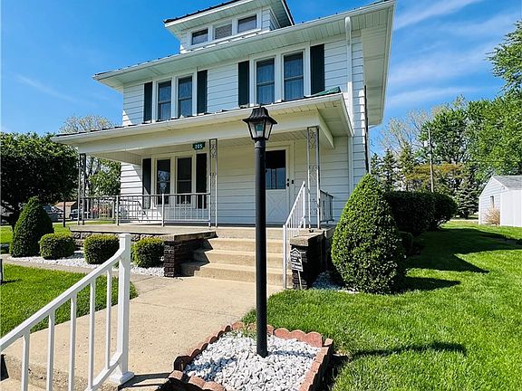 2nd image of 205 E Main St