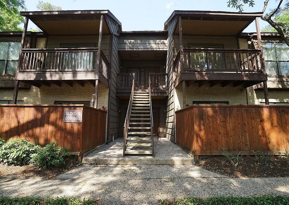 1st image of 11711 Memorial Dr APT 682
