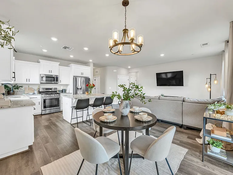 800 Daggerwing Ct — Photo 18
