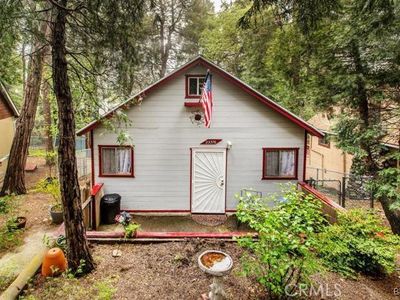 23376 Knapps Cutoff, Crestline, CA, 92325