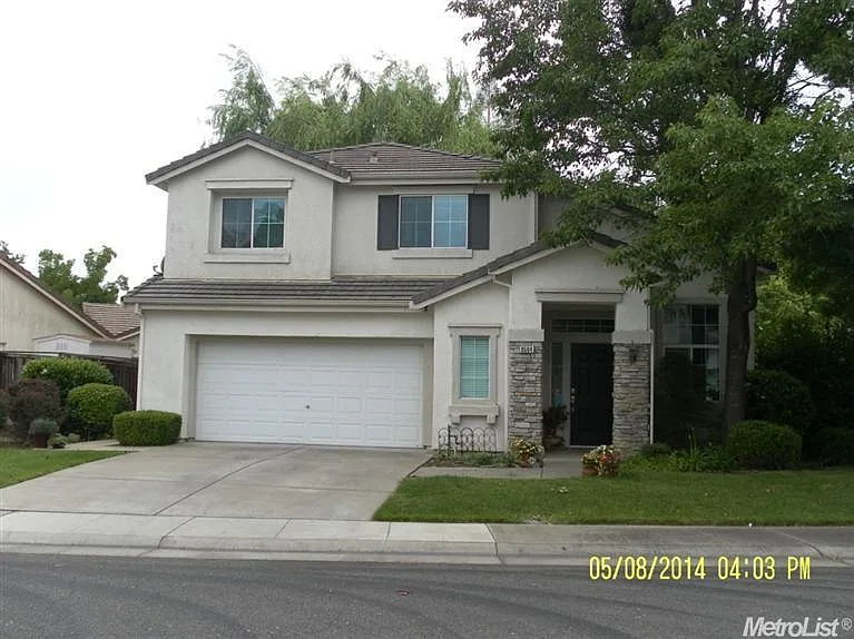 9504 Portside Ln photo 1