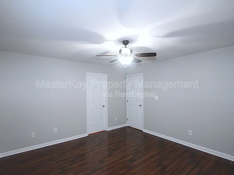 3215 Polite Ln — Photo 13