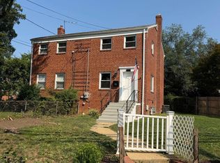 113 S Gordon St, Alexandria, VA 22304
