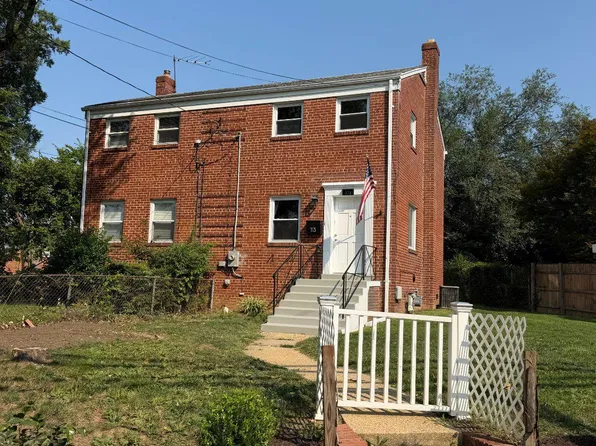 113 S Gordon St, Alexandria, VA 22304