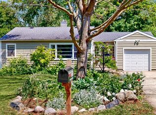 1608 Pleasant Ave, McHenry, IL 60050