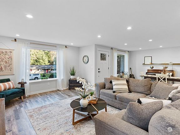 3rd image of 14304 42nd Avenue Ct NW