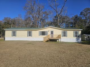 1611 Carolina Ave, Beaufort, SC 29906