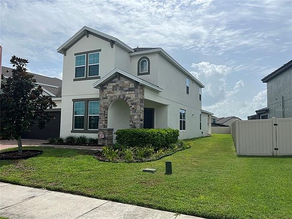 3rd image of 14301 Lake Preserve Blvd