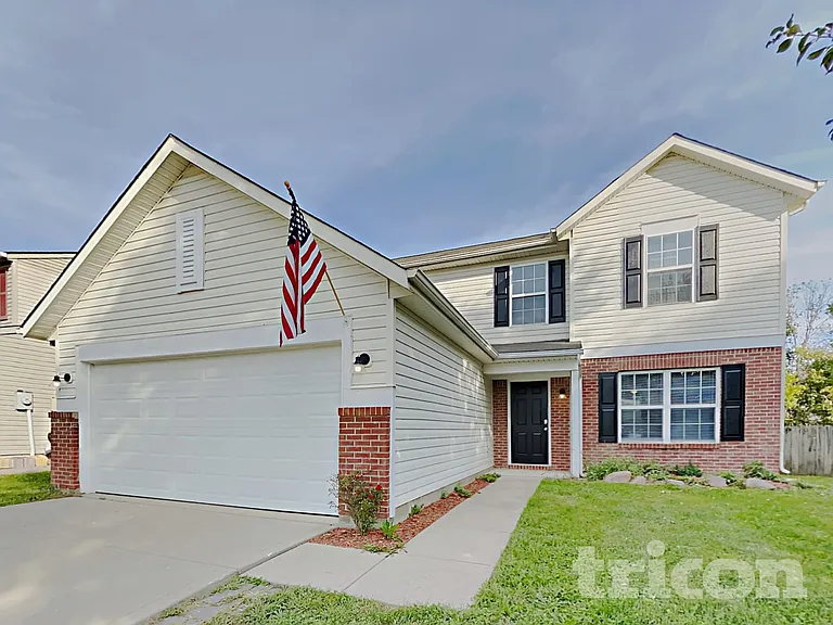 3210 Crestwell Dr — Photo 2