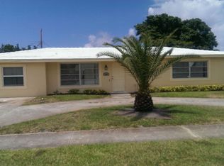 440 W 32nd St, Riviera Beach, FL 33404