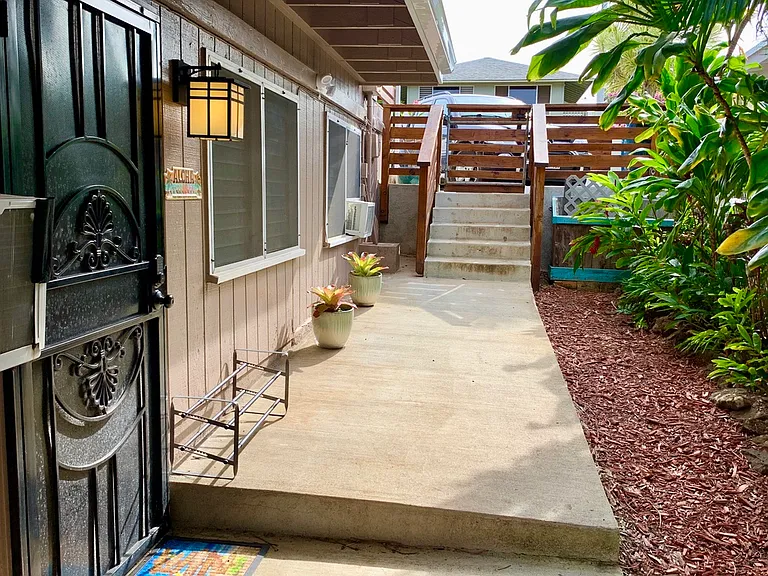 3503 Trousseau St #B — Photo 2