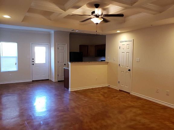 2nd image of 6603 Arancione Ave #104