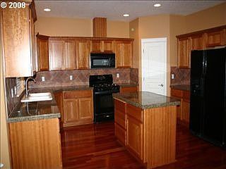 5th image of 2907 NE 183rd Ct
