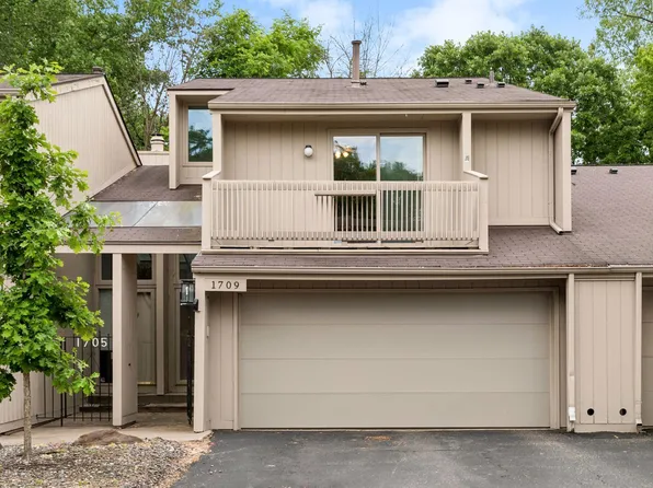 1709 Archer Ct, Minneapolis, MN 55447