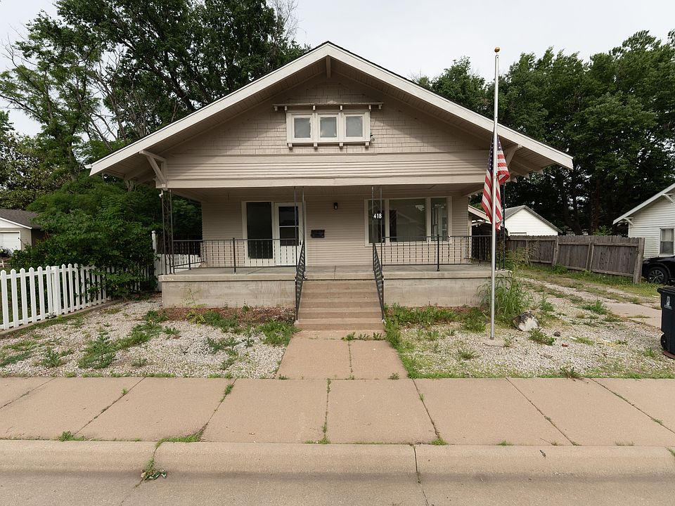 1st image of 418 N Houser Dr