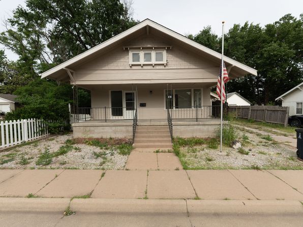 418 N Houser Dr