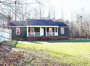 2674 Dogtown Rd, Goochland, VA 23063