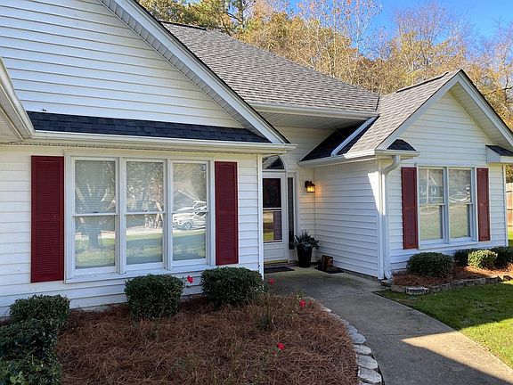 3rd image of 1011 Northlake Dr